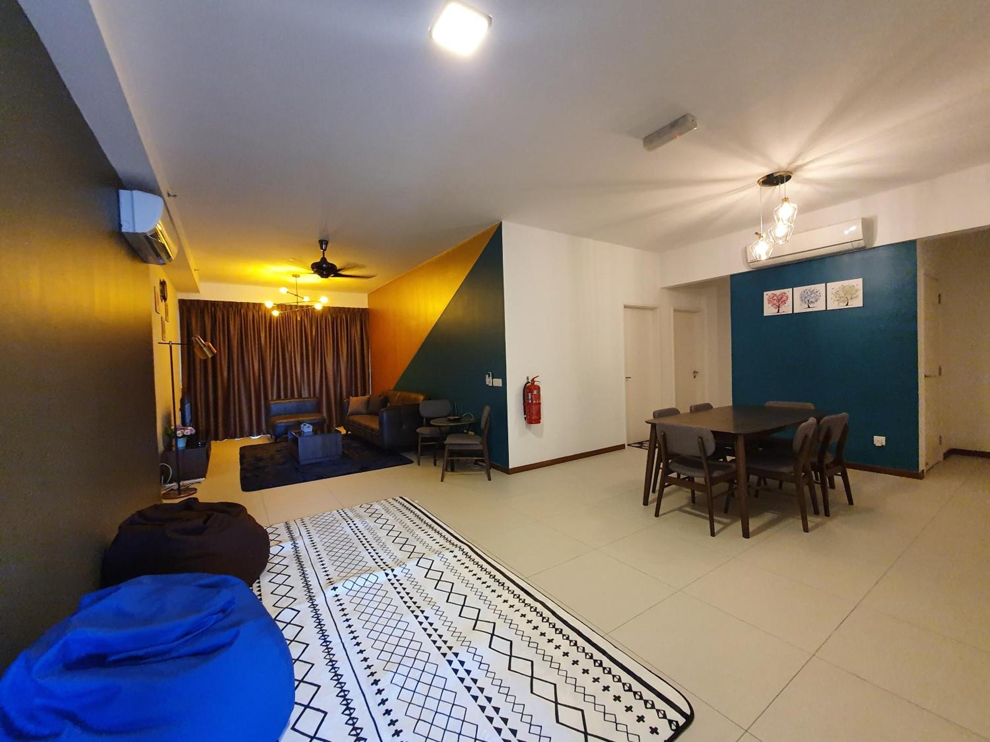 The Landmark By Katana 3Br To 4Br Luxury Seaview Landmark Homestay At Gurney 15-16Pax 无敌海景套房 Tanjung Tokong Экстерьер фото