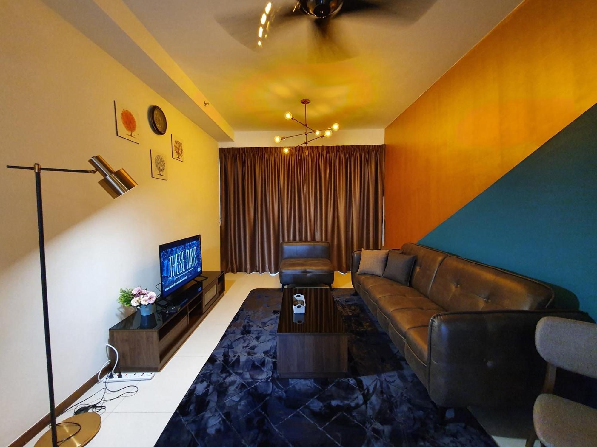 The Landmark By Katana 3Br To 4Br Luxury Seaview Landmark Homestay At Gurney 15-16Pax 无敌海景套房 Tanjung Tokong Экстерьер фото