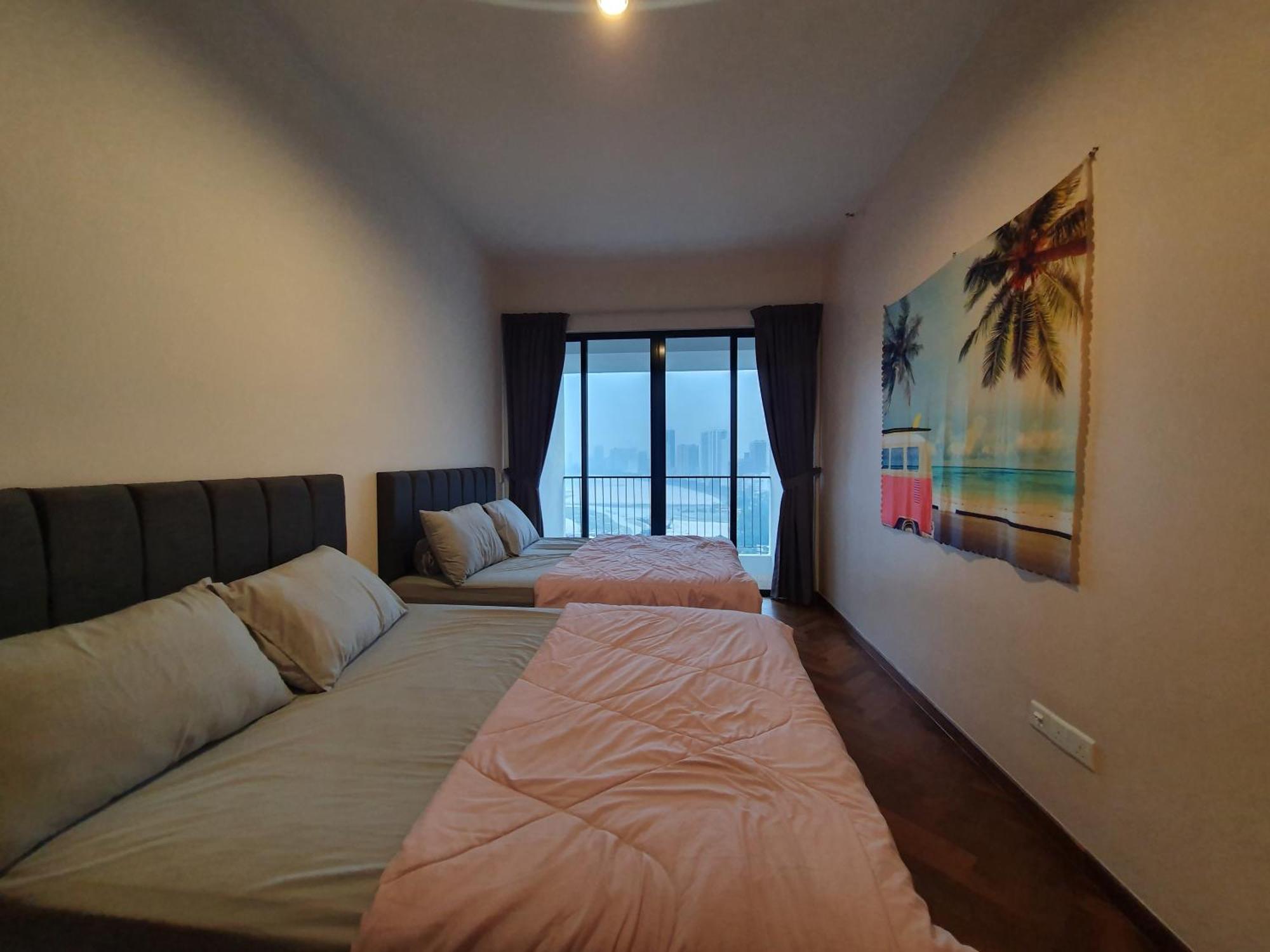 The Landmark By Katana 3Br To 4Br Luxury Seaview Landmark Homestay At Gurney 15-16Pax 无敌海景套房 Tanjung Tokong Экстерьер фото